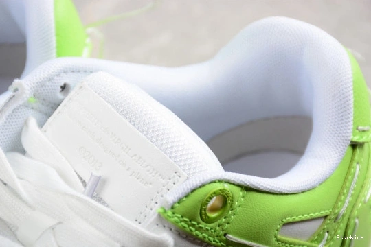 OFF-WHITE Out "OOO" Office Low Tops Of 0810